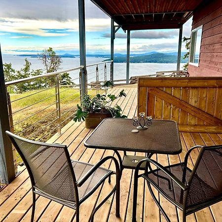 Shangri-La Oceanfront Vacation Home 베드웰 하버 외부 사진