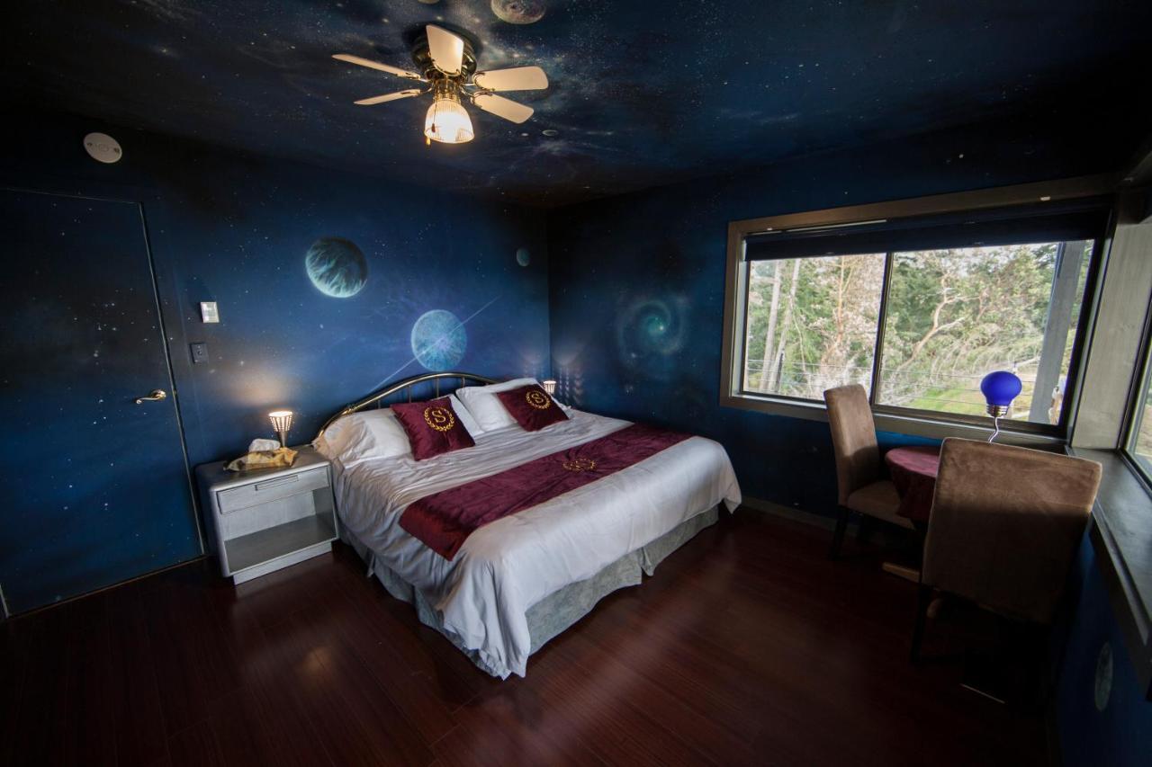 Shangri-La Oceanfront Vacation Home 베드웰 하버 외부 사진