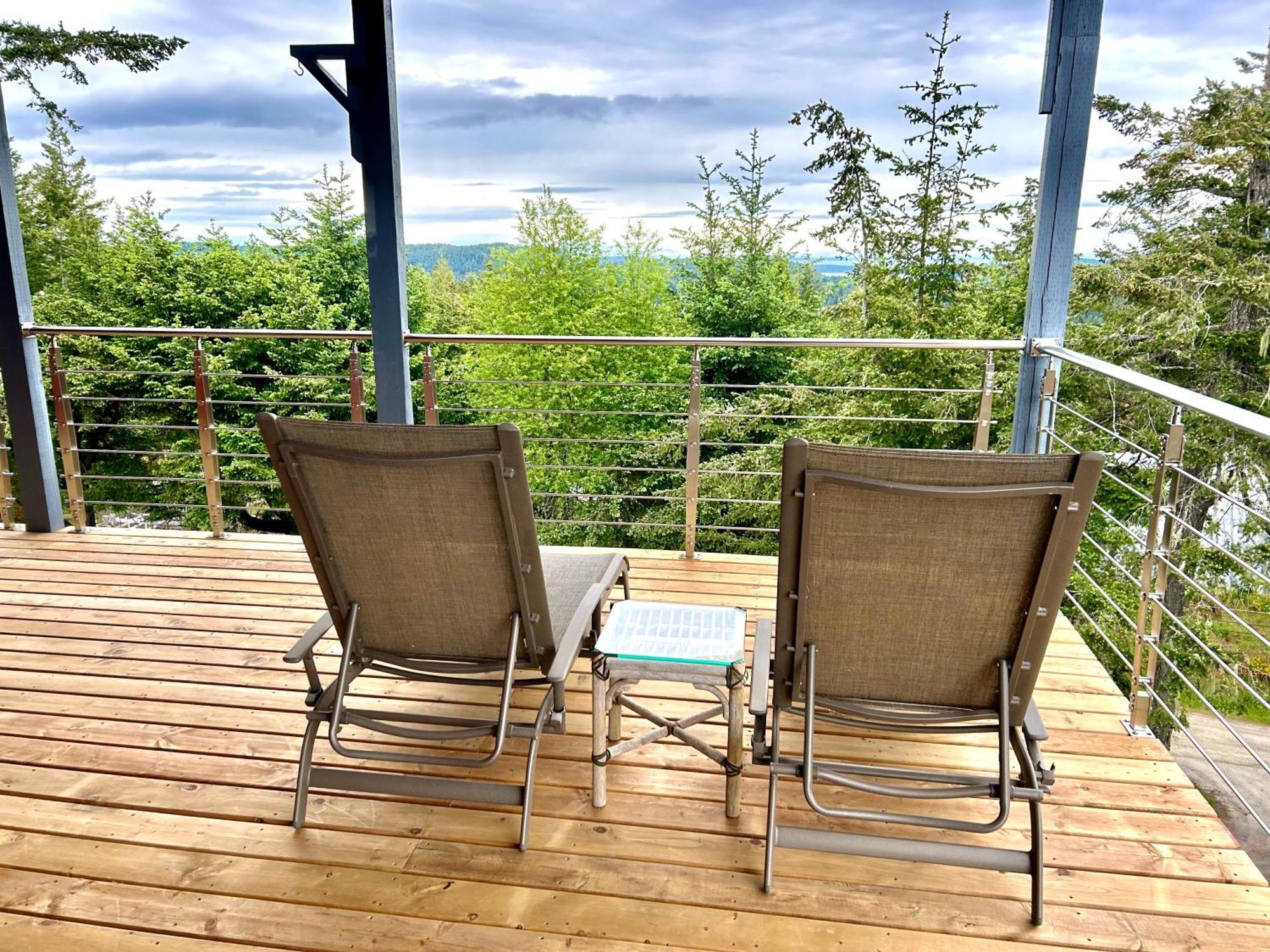 Shangri-La Oceanfront Vacation Home 베드웰 하버 외부 사진